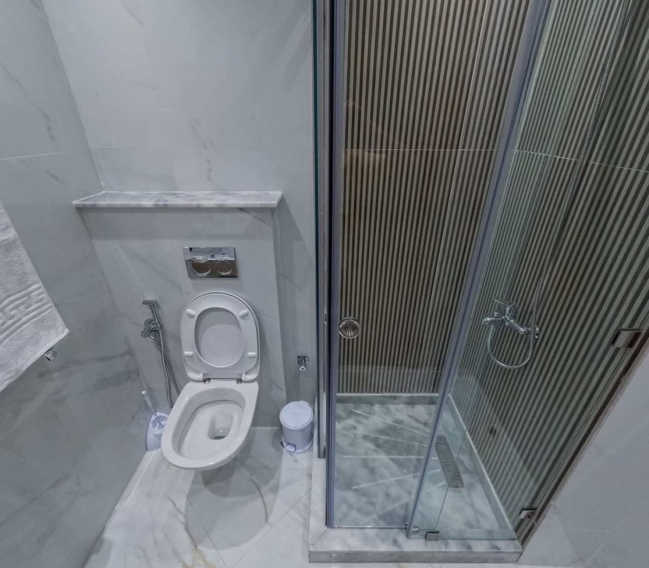 Luxury 3-bedroom apartment ‘Living’ in Tangier - Image 4