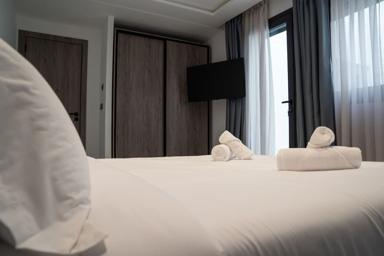 Luxury 1-bedroom apartment Amelia in Tangier - Image 14