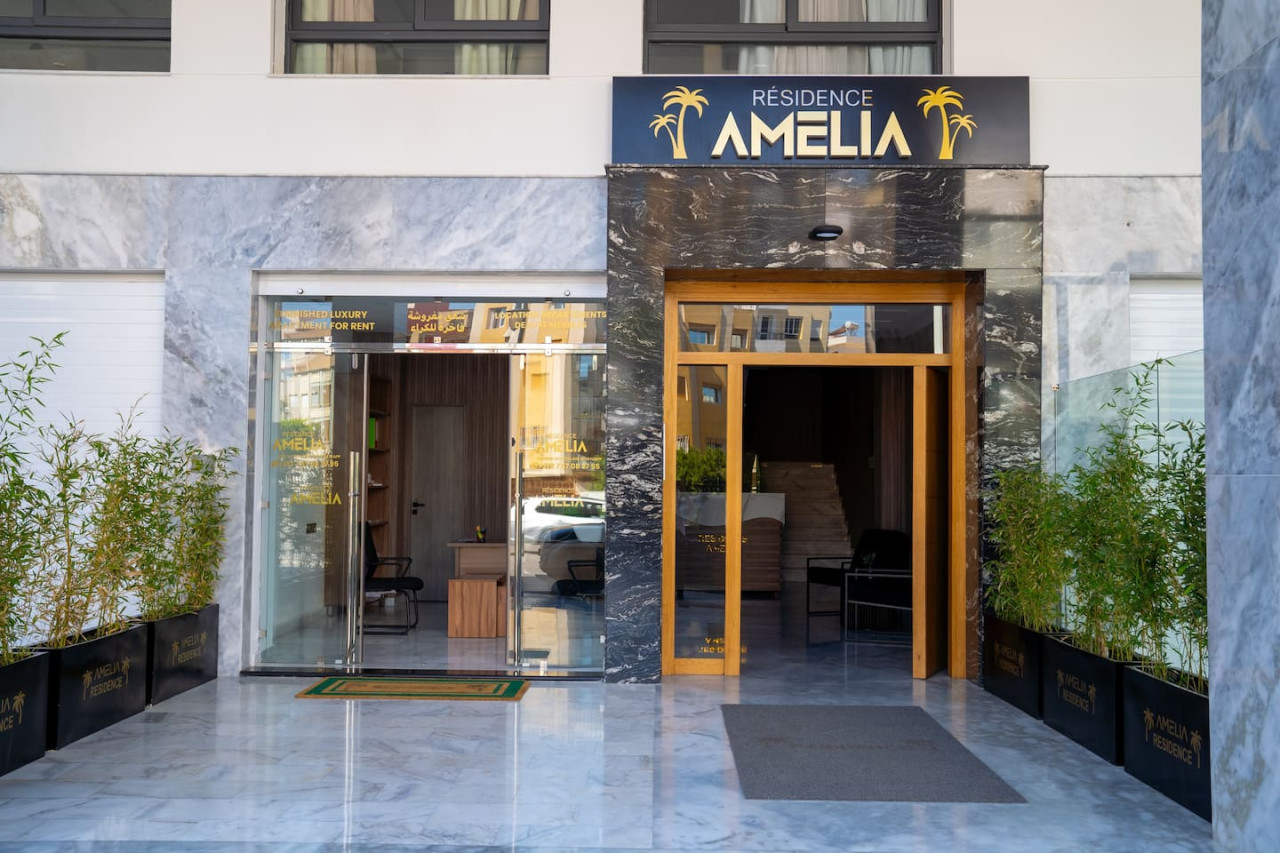 Luxury 1-bedroom apartment Amelia in Tangier - Image 3