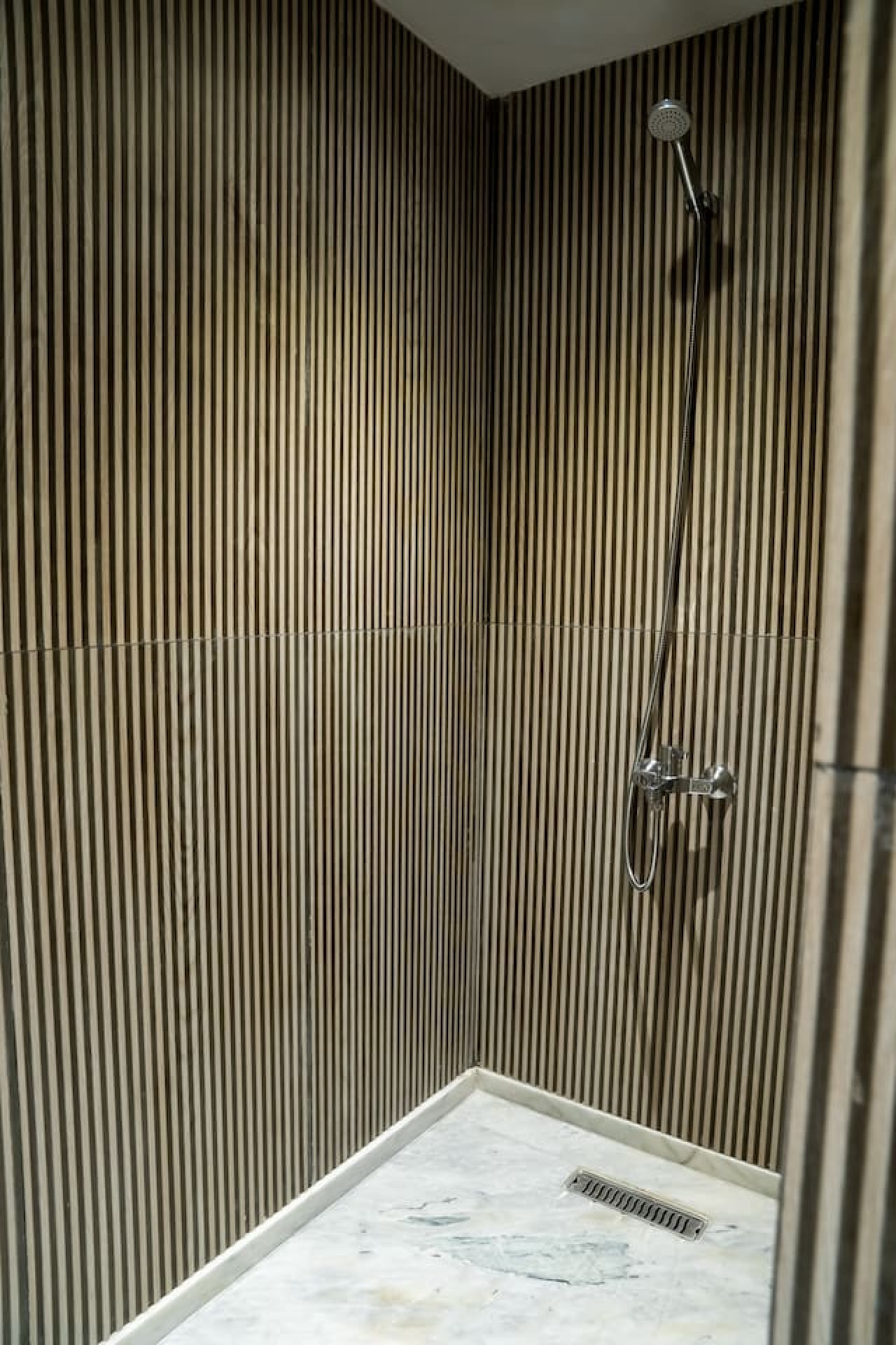 Luxury 1-bedroom apartment Amelia in Tangier - Image 16