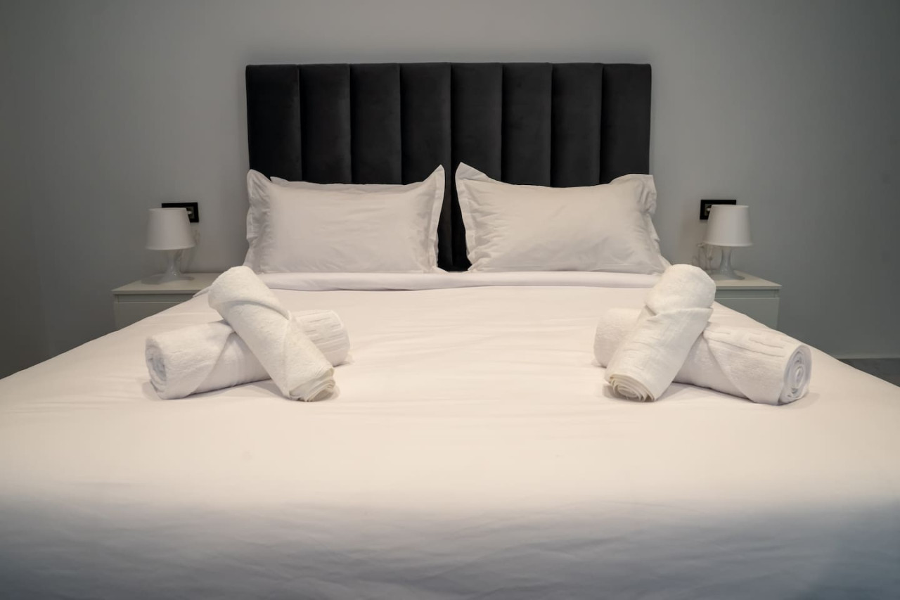 Luxury 1-bedroom apartment Amelia in Tangier - Image 15