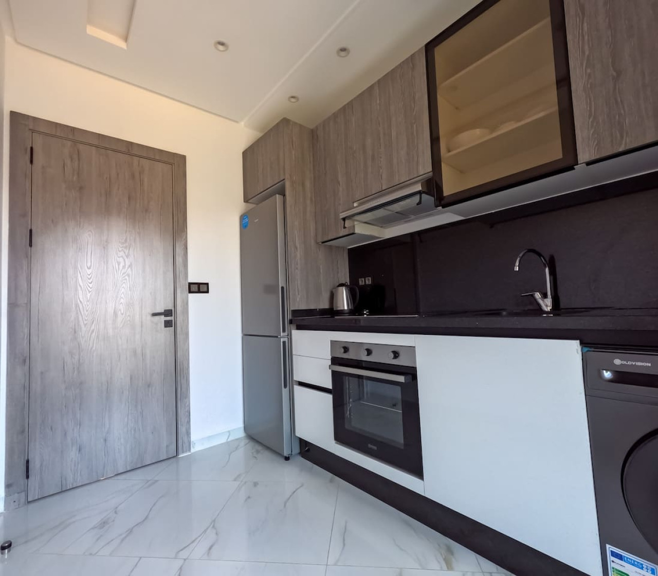 Luxury 1-bedroom apartment Living in Tangier - Image 17