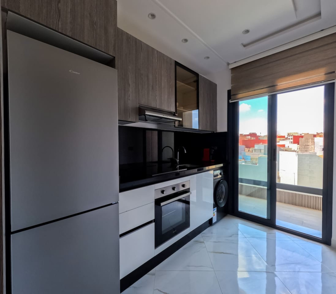 Luxury 1-bedroom apartment Living in Tangier - Image 16