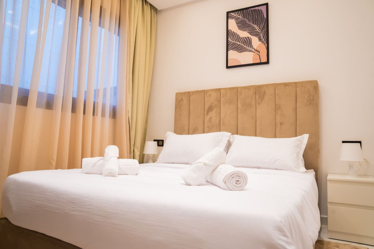 Luxury 1-bedroom apartment Amelia in Tangier - Image 13