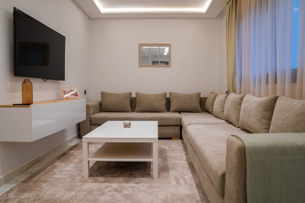 Luxury 1-bedroom apartment Amelia in Tangier - Image 17