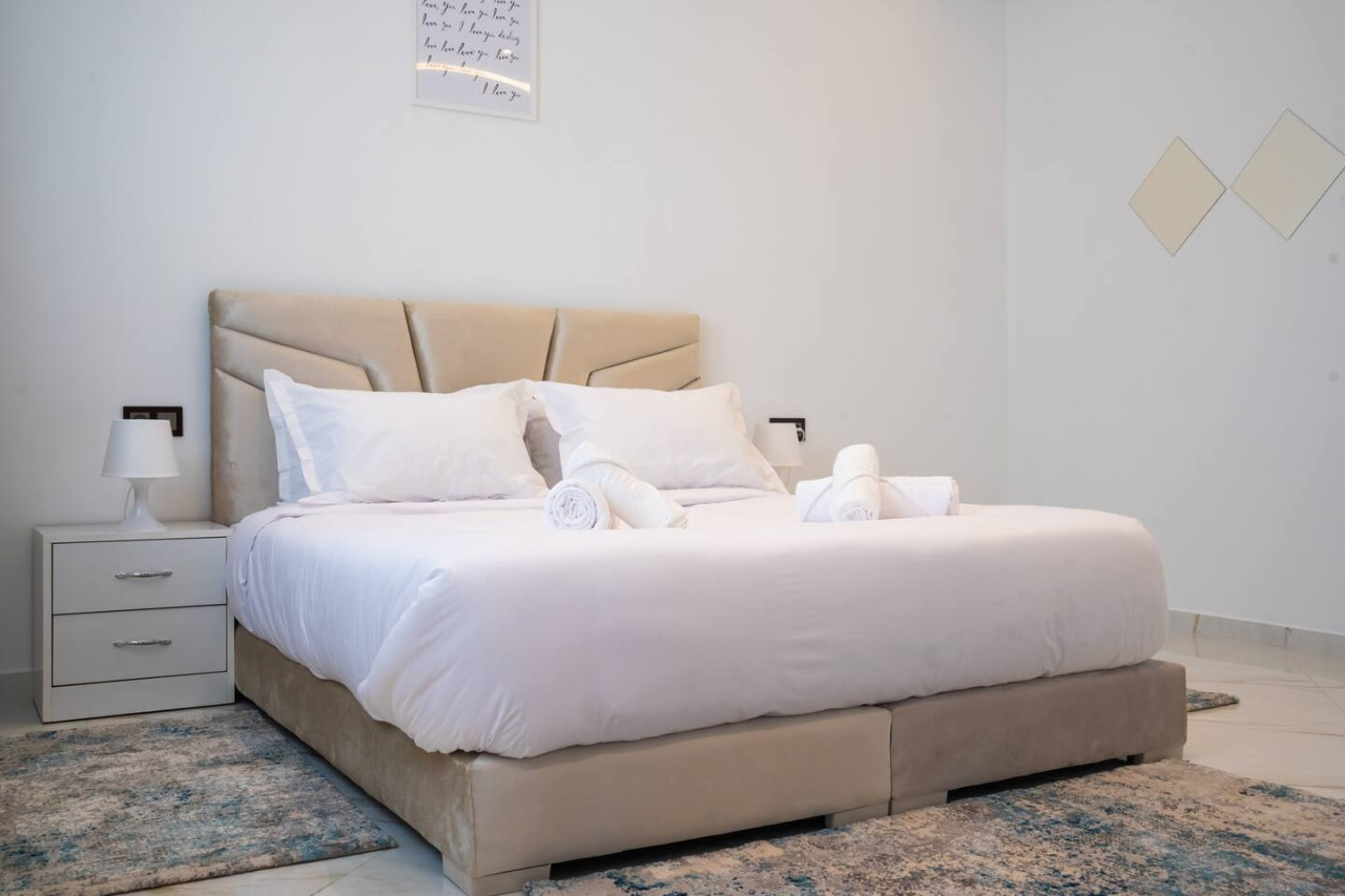 Luxury 2-bedroom apartment Amelia in Tangier - Image 11