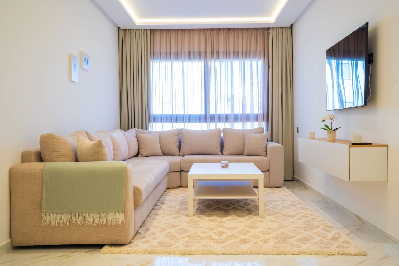 Luxury 2-bedroom apartment Amelia in Tangier - Image 16