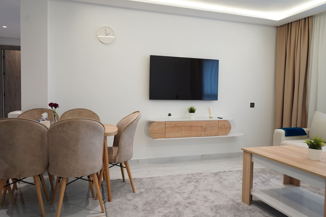 Luxury 2-bedroom apartment Amelia in Tangier - Image 3