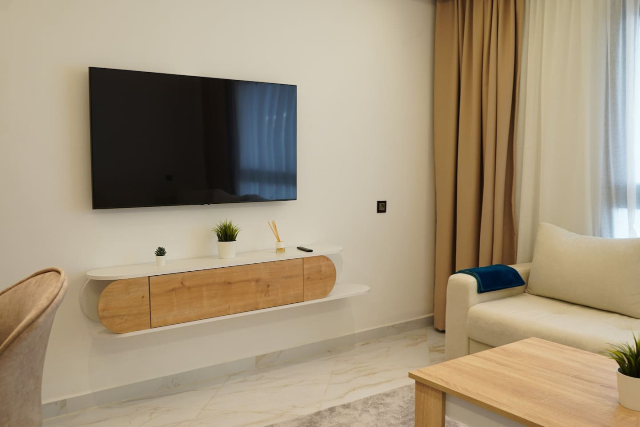 Luxury 2-bedroom apartment Amelia in Tangier - Image 1