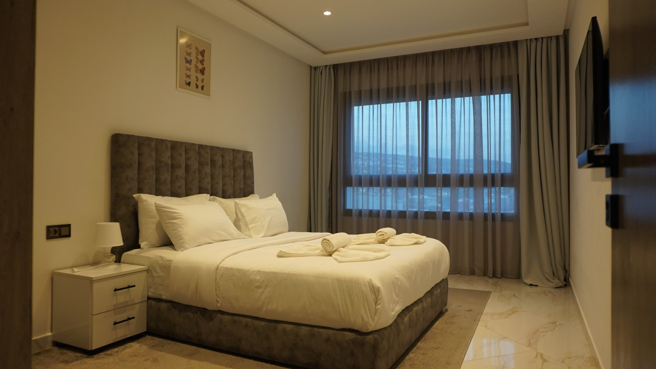 Luxury 3-bedroom apartment Amelia in Tangier - Image 15