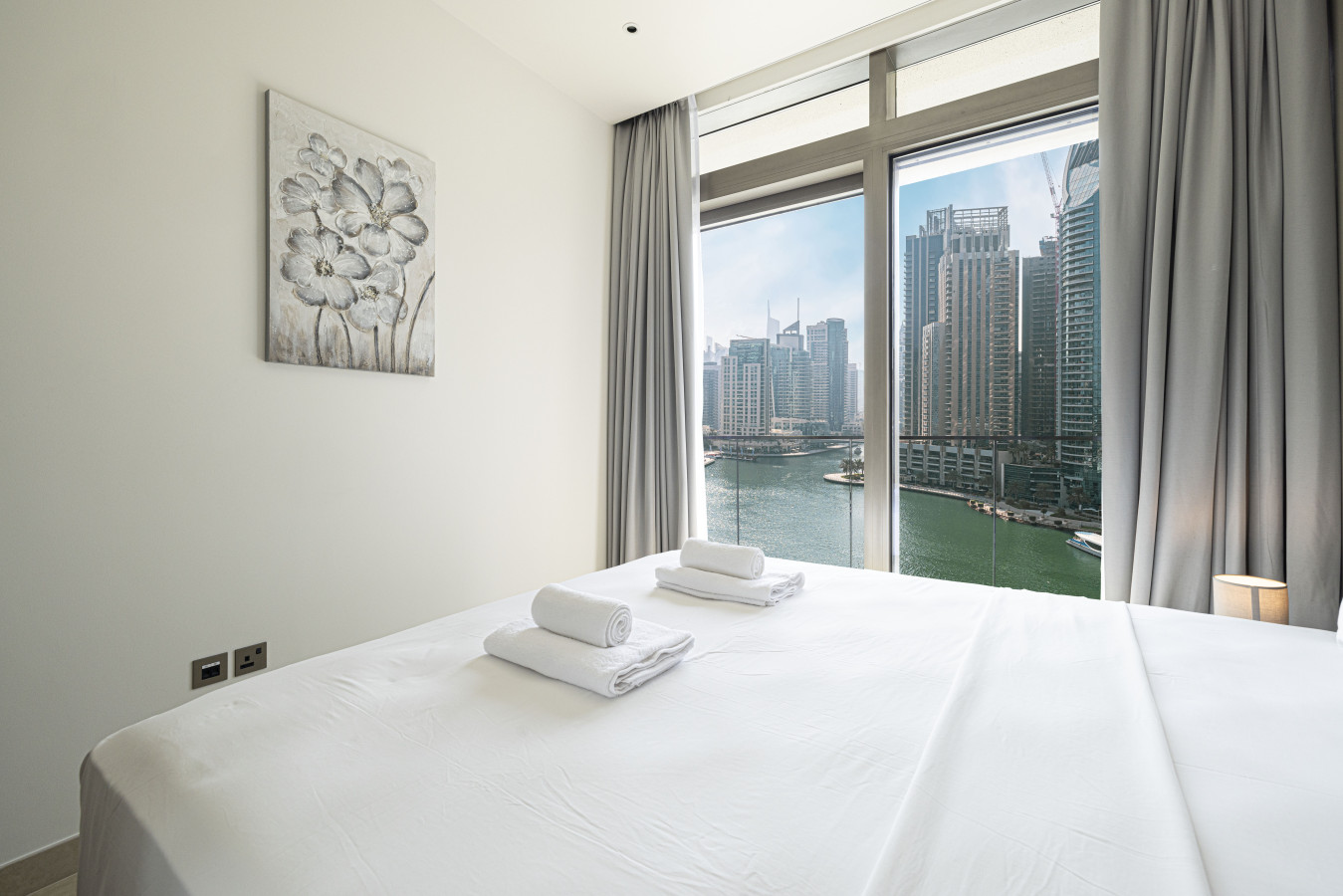 3BR Full Marina View for 8 Near The Metro! - Image 18