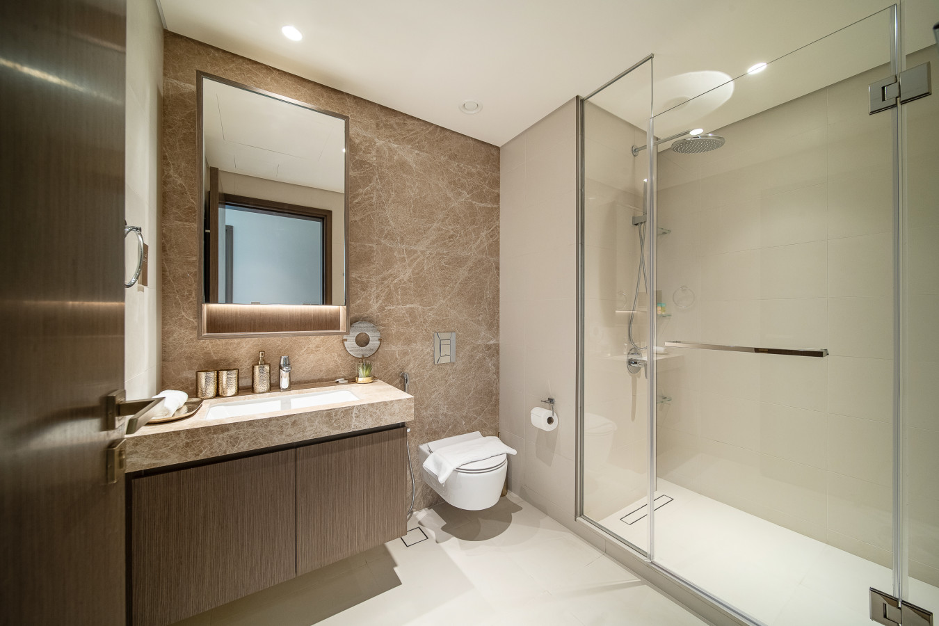 BRAND NEW 1BR Coastal Retreat at Emaar Beachfront - Image 23