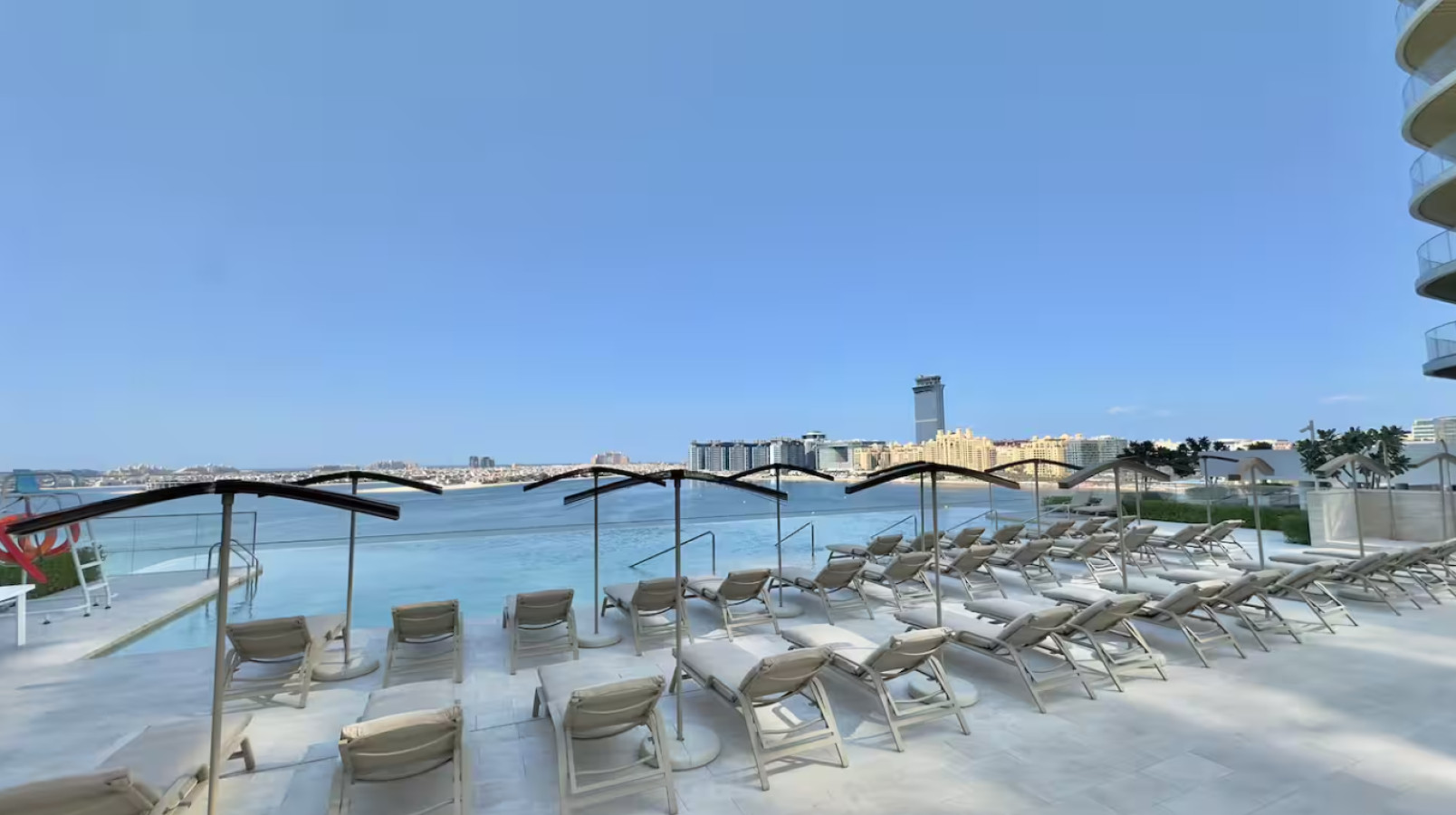 BRAND NEW 1BR Coastal Retreat at Emaar Beachfront - Image 7