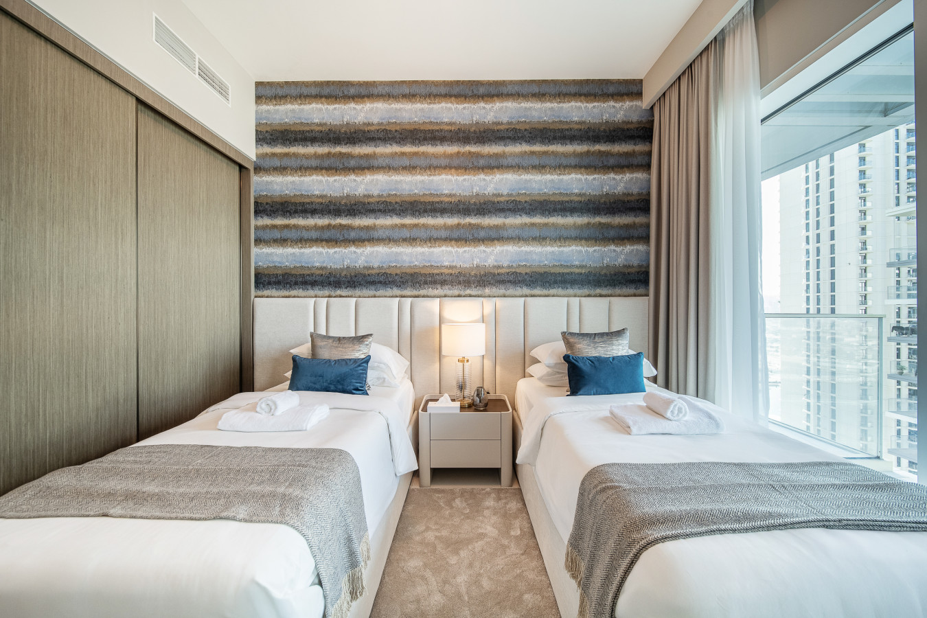 Enjoy 20% OFF: BRAND NEW Stunning 2BR Waterfront - Image 49