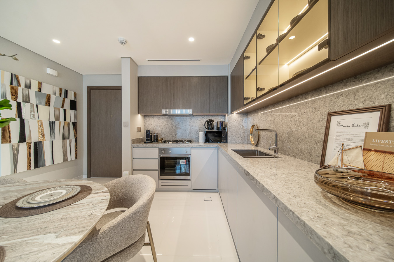 Enjoy 20% OFF: BRAND NEW Stunning 2BR Waterfront - Image 68