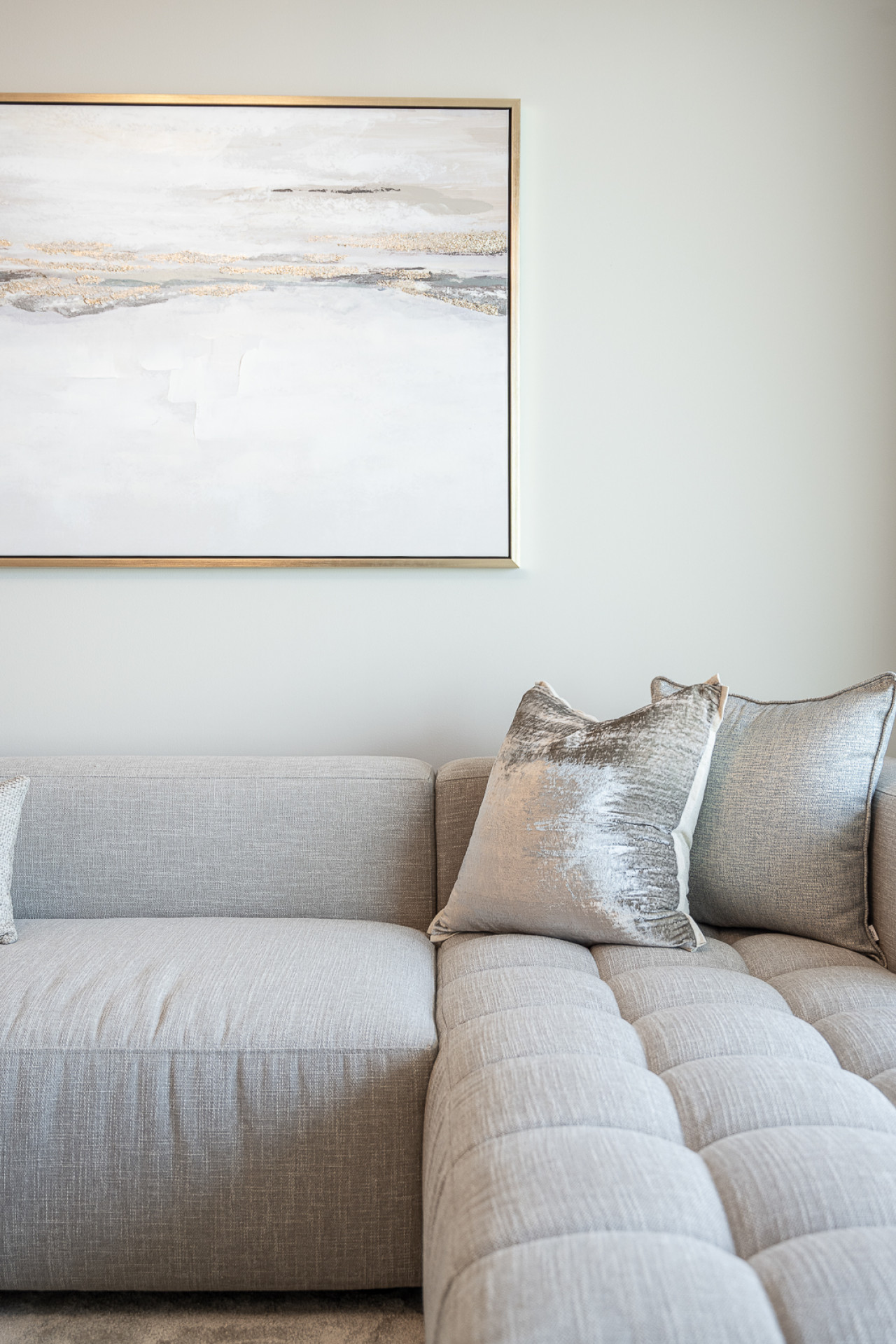 Enjoy 20% OFF: BRAND NEW Stunning 2BR Waterfront - Image 13