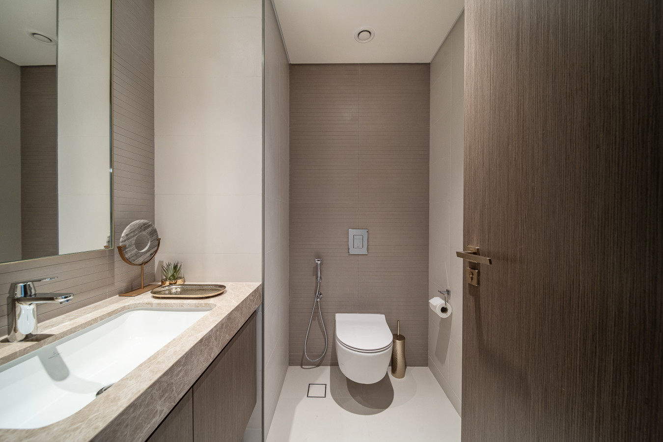 Enjoy 20% OFF: BRAND NEW Stunning 2BR Waterfront - Image 21