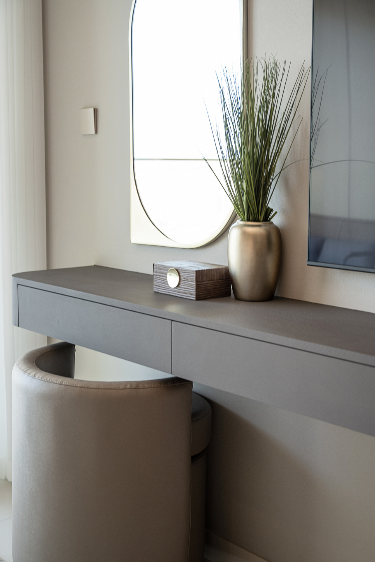 Enjoy 20% OFF: Stylish Waterfront Bliss - Image 41