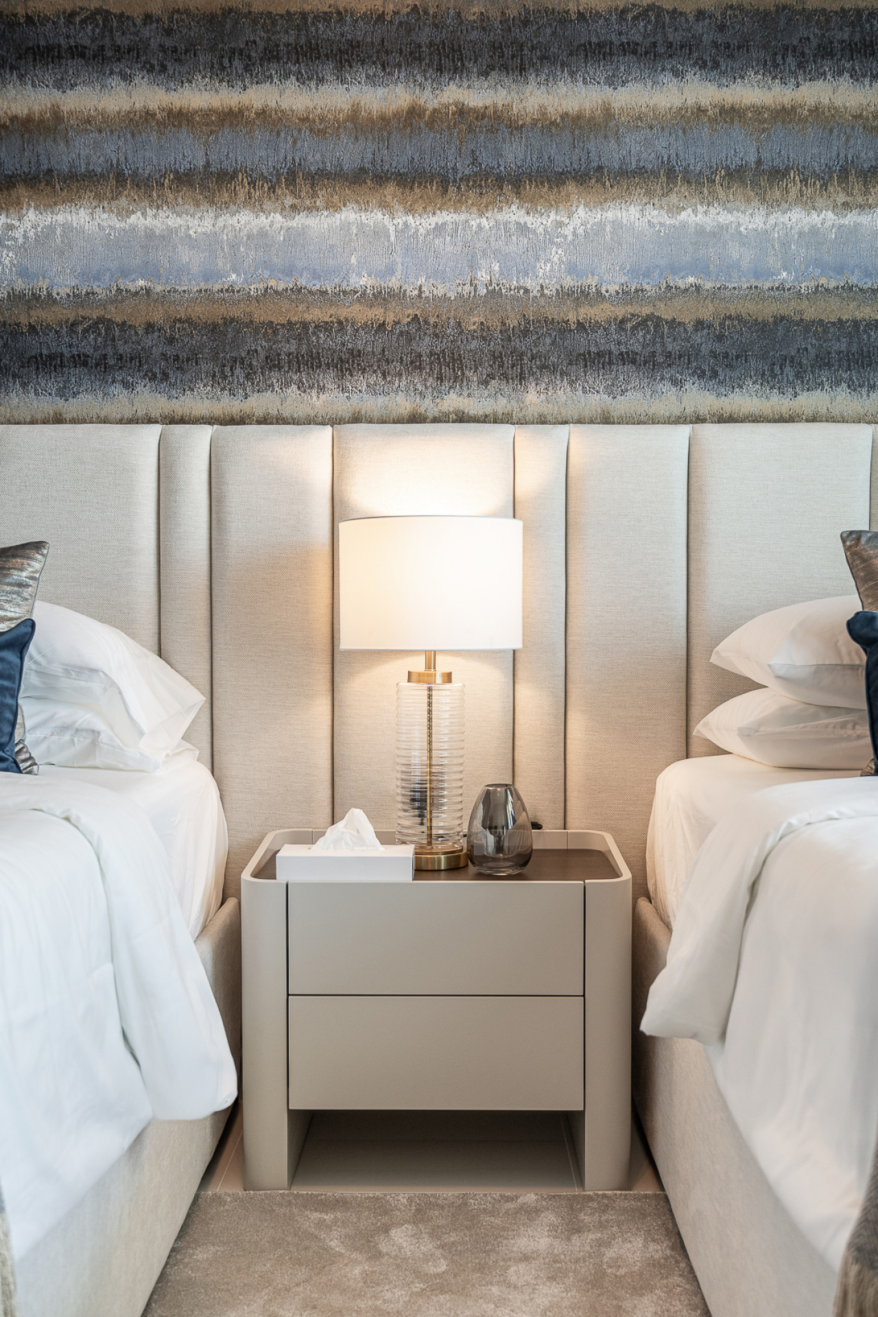 SAVE 20% OFF: BRAND NEW Stunning 2BR Waterfront - Image 18