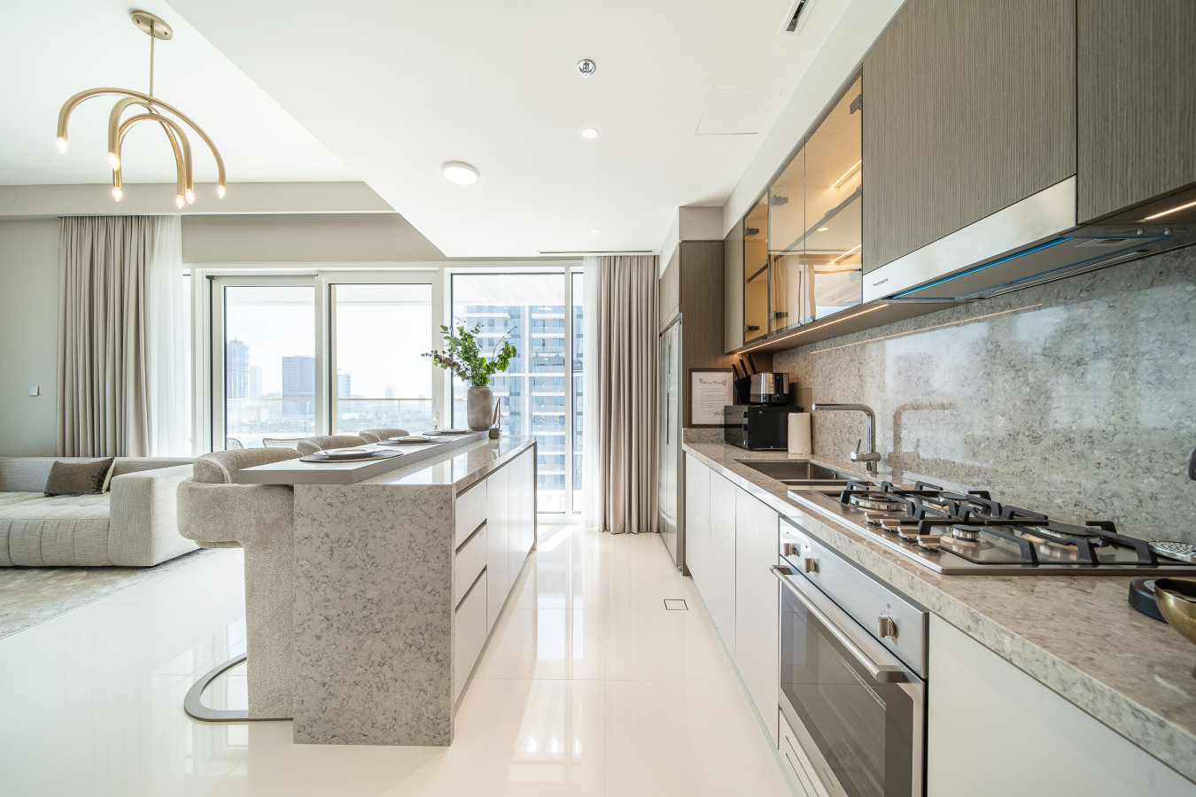 SAVE 20% OFF: Stylish Waterfront Bliss - Image 54